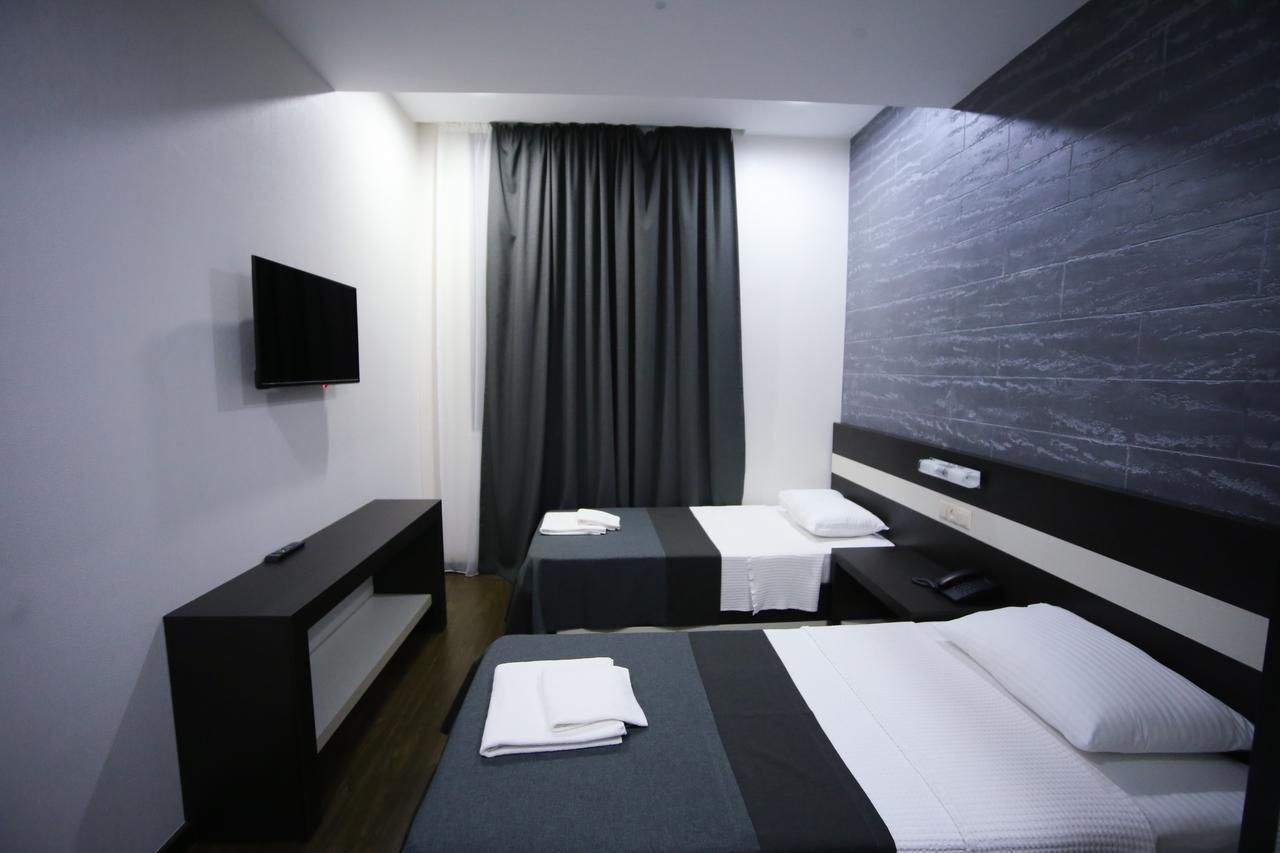 West Tower Hotel Kutaisi Zewnętrze zdjęcie