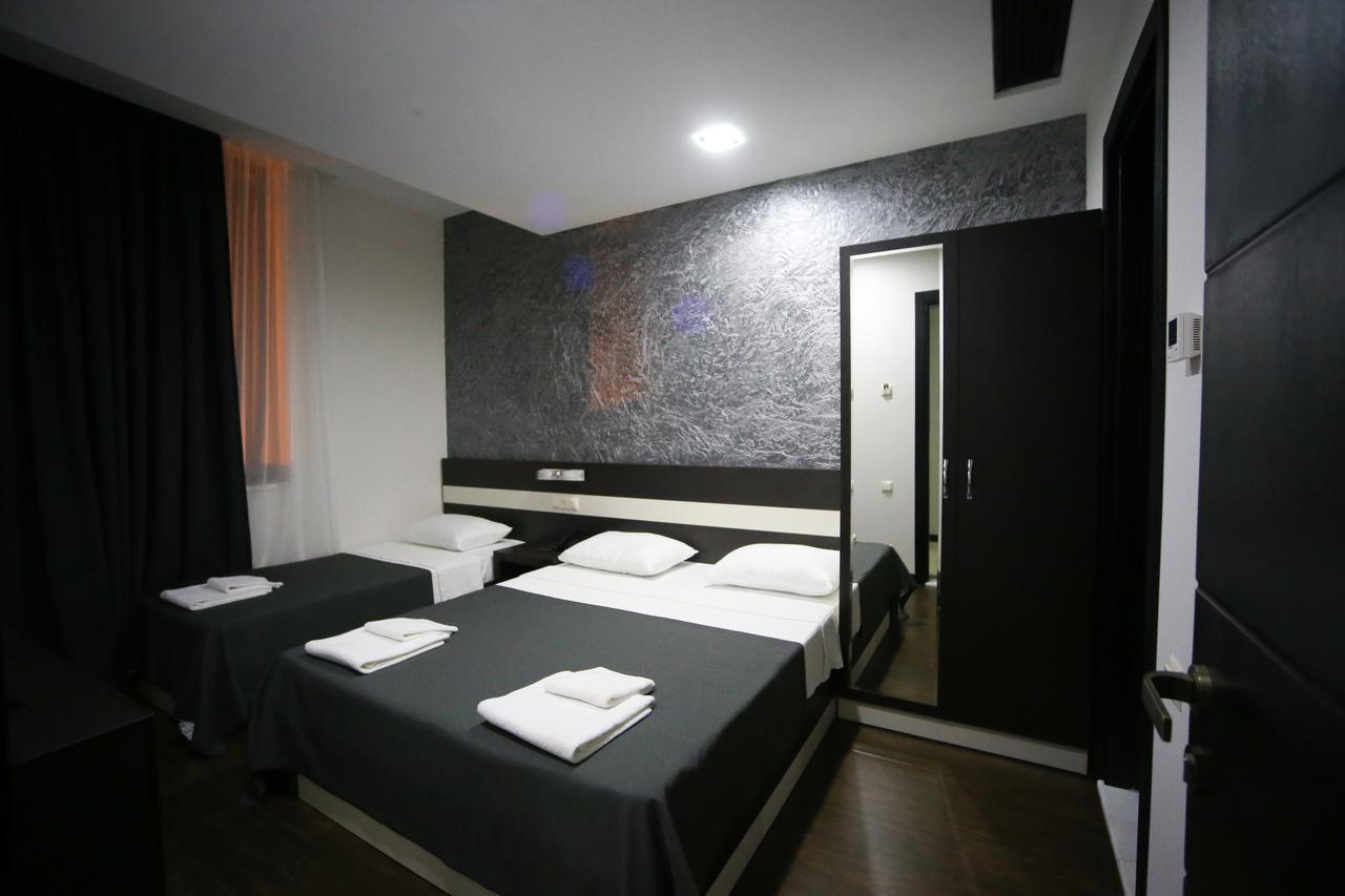 West Tower Hotel Kutaisi Zewnętrze zdjęcie